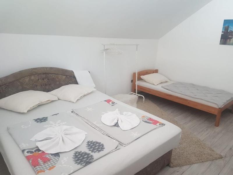 Apartman Salus Tuzla Eksteriør bilde